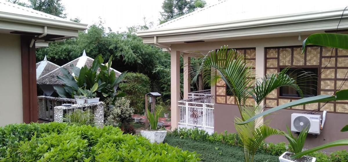 Hostel Banamboo Badian Exterior foto